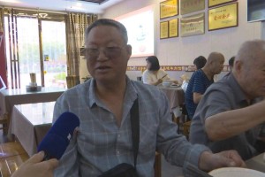 富平县福民社区：小公益大爱心 端午情暖夕阳红