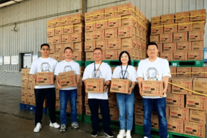 连续捐赠9年，“婴爱同行”温暖困难群众