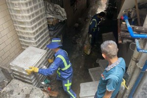 战高温、清蚊患，广州天河环卫清运280余吨垃圾