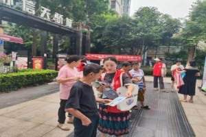 重庆九龙坡二郎街道举行垃圾分类宣传活动