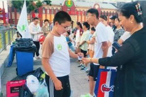 金州广场这场绿色课堂“扣”人心弦