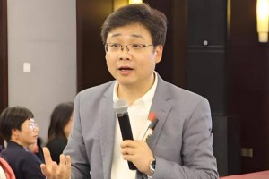 爱与幸福的教育行者：郑委老师的家文化教育之路