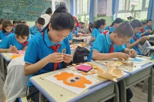 西部计划志愿者常玲：扎根泽普奉献青春 服务边疆教育与乡村发展