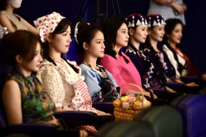 《花儿绽放》举办看片会：讲乡村女性故事 展现“她力量”