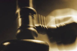 一未成年人胁迫3名儿童裸聊！法院：严惩！