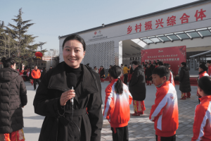 富平县城关街道举办“喜迎十八运 回村过大年”锣鼓大赛