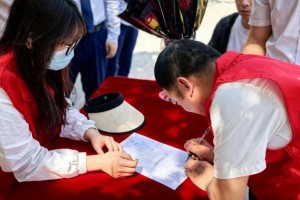 大爱“520”丨碧桂园服务河南区域用爱为生命告白