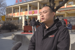 富平县文化馆义写春联送祝福活动走进城关街道连城村