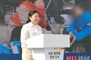 跨越血缘爱深沉，宜城“张妈妈”10年守护困境女孩