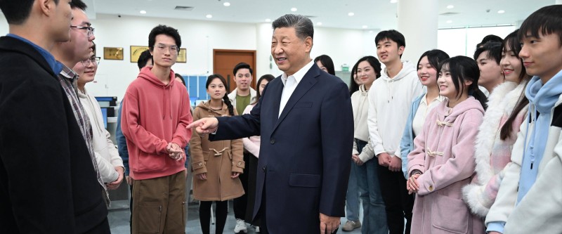 人民领袖｜一副对联里的青春寄望